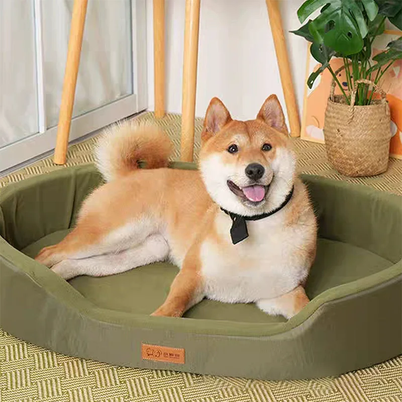 Cama reversible para perro con forro polar y base impermeable - imagen 2
