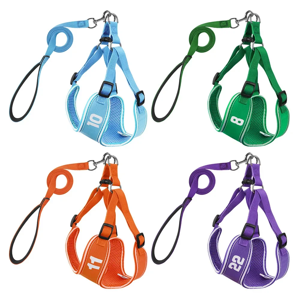 Correa para el pecho para perro, elemento de fútbol, chaleco de viento fresco, tipo correa para mascota de peluche, perro para caminar