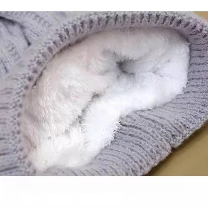 Gorro de lana de terciopelo para invierno, gorro de punto grueso y cálido para mujer, gorro de bola de pelo con cierre de cabeza grande, gorro de bola blanco - imagen 5