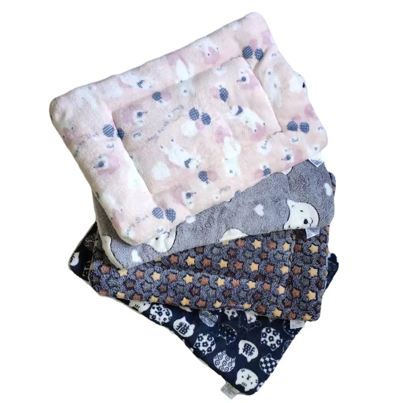Almohadilla de franela suave para mascotas, cama gruesa de 2 capas para perros y gatos pequeños y grandes, colchón cálido para dormir, accesorios para perros - imagen 3