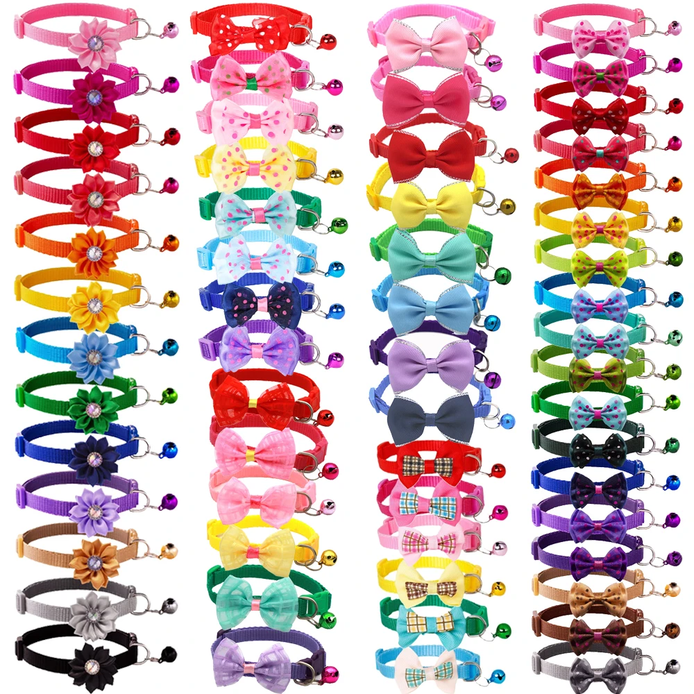 Collar ajustable con campana para mascotas, pajarita con huella, suministros para perros pequeños, 5/10 piezas, venta al por mayor