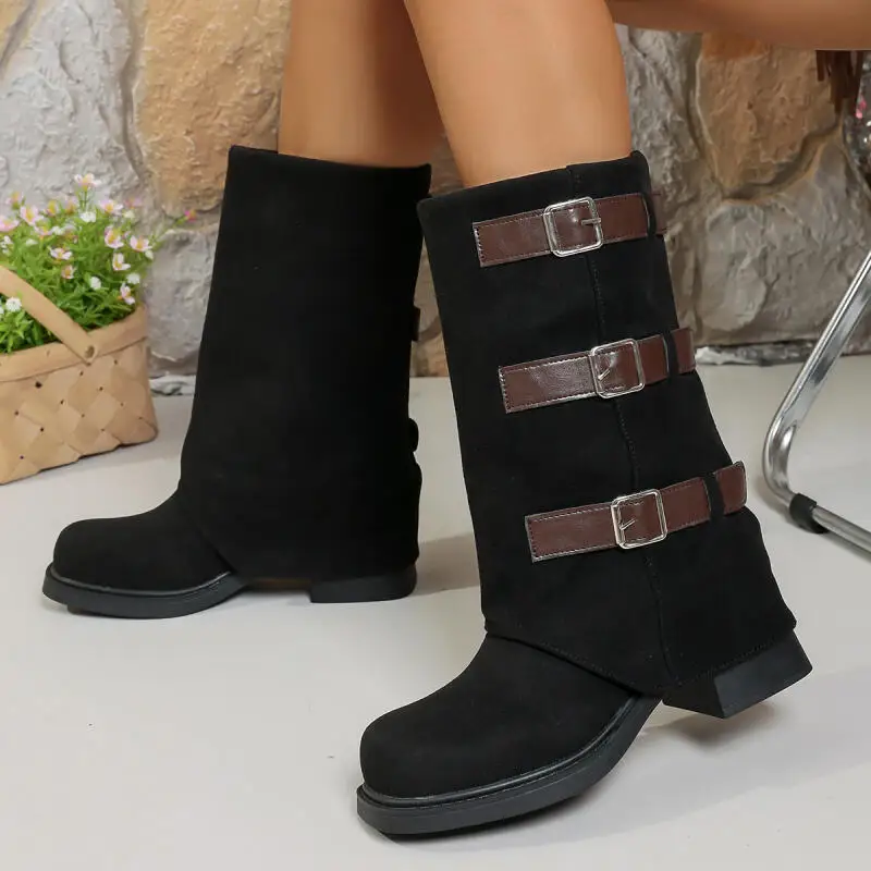 Botas de media pantorrilla de gamuza con hebilla de cinturón de Metal Punk para mujer, Botas Largas de tacón alto grueso Vintage de invierno, Botas de diseñador para mujer