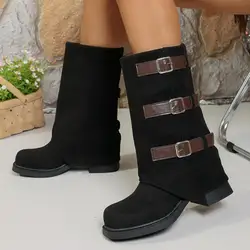 Botas de media pantorrilla de gamuza con hebilla de cinturón de Metal Punk para mujer, Botas Largas de tacón alto grueso Vintage de invierno, Botas de diseñador para mujer