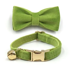 Collar terciopelo verde con lazo para nombre - Ajustable gatos