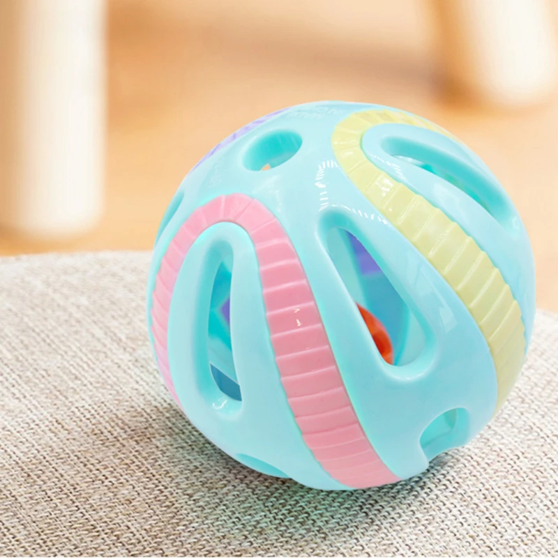 Bola de campana, juguetes para gatos, gatito, pelota de juego colorida, juguetes interactivos divertidos de plástico con sonido para gatos, pelota para gatos, juguete para perseguir, suministros para mascotas - imagen 2