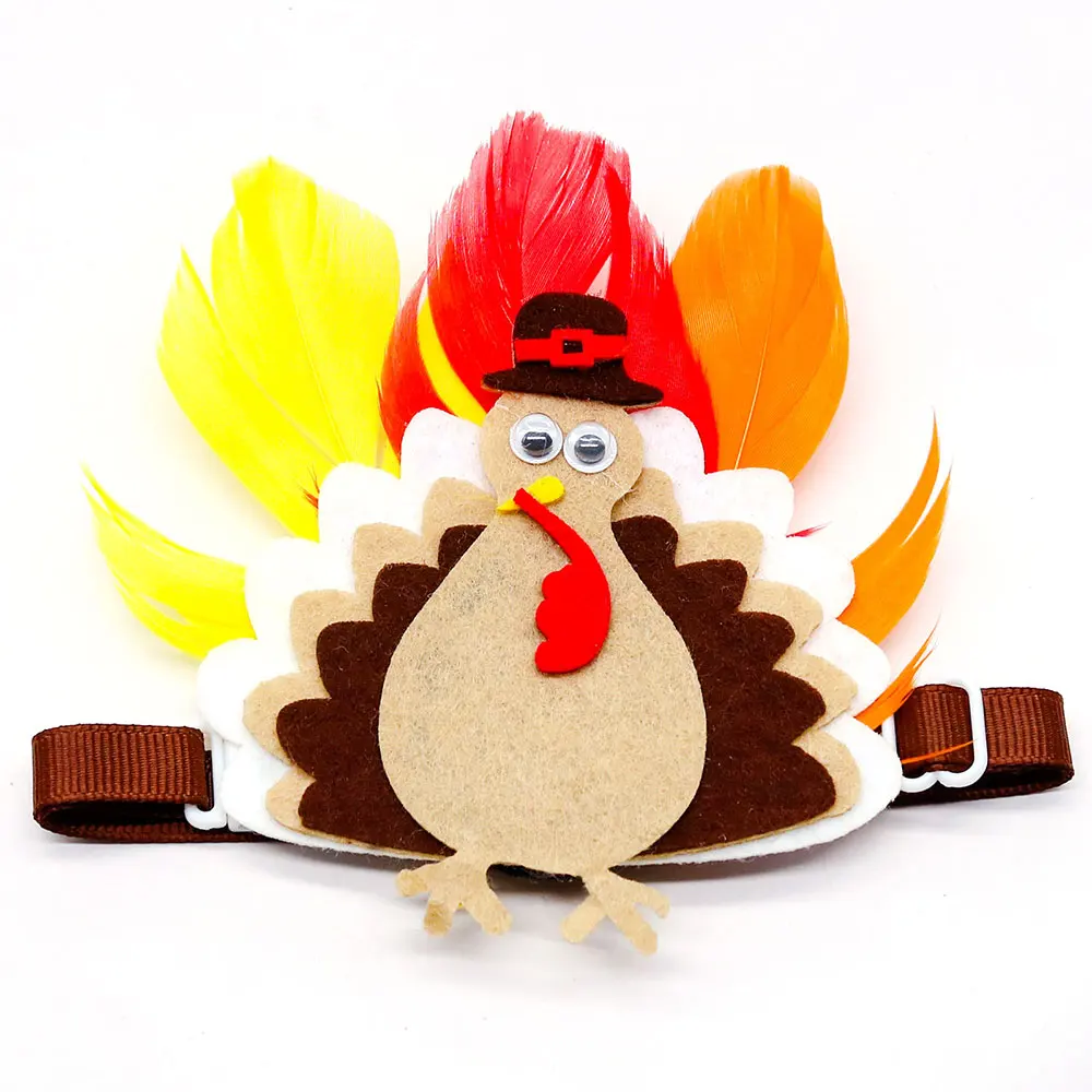 Gato con pajarita festiva de otoño