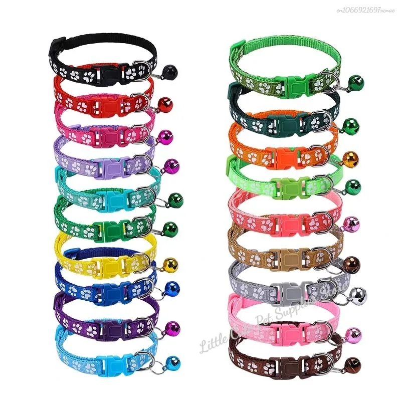 Collar con campana para mascota, accesorio de seguridad ajustable con huella de dibujos animados, colorido, para perro, cachorro y gato - imagen 3