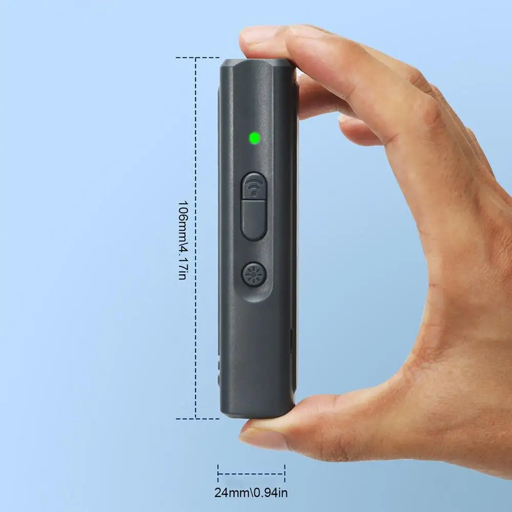 Una cámara con luz verde