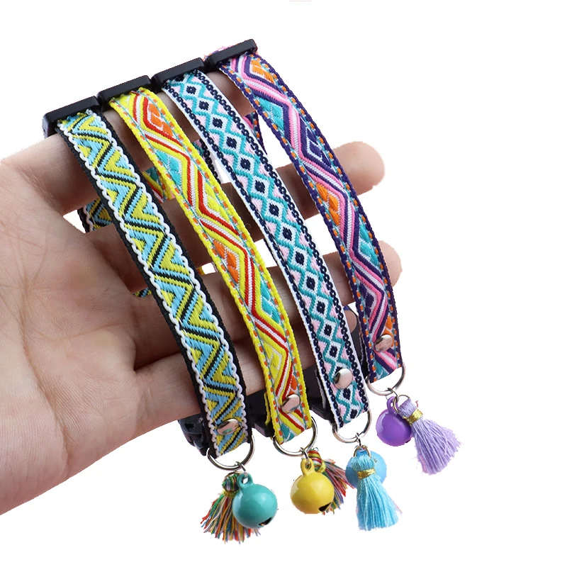 Collar étnico para mascotas de Jacquard, collar de gato ajustable con borla, colgante de campana, hebilla de seguridad, correa para el cuello de gatito, collar de cachorro - imagen 3