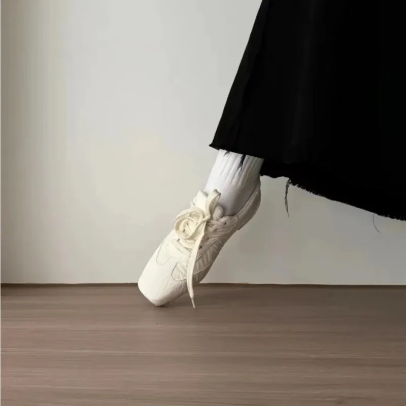 Bla Soft Bot Ballet Sle zapatos de entrenamiento de tacón plano para mujer Casual ocio deportes Oes diseño de cabeza cuadrada nuevo 2025 - imagen 4