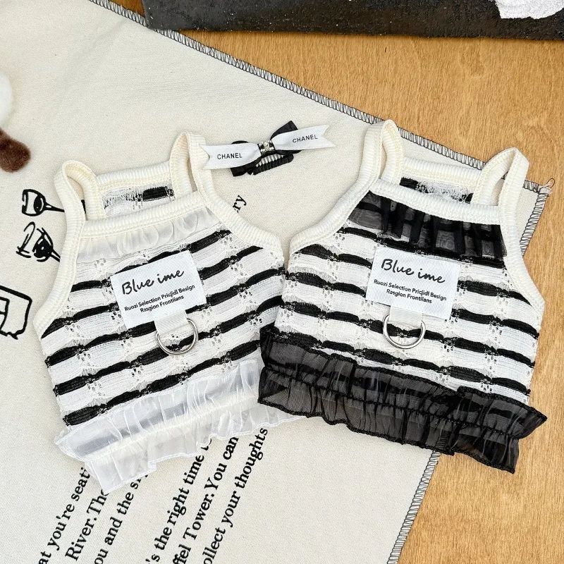 Primavera y verano para perros huecos de encaje blanco y negro tirar hacia atrás corazón perros pequeños gato Teddy ropa para perros chaleco para perros - imagen 2