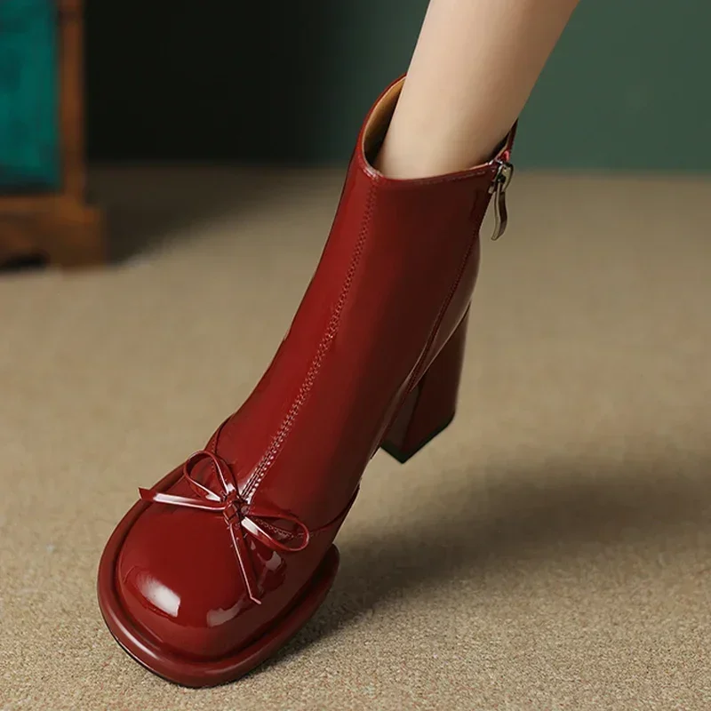 Zapatos tobilleros de nieve para mujer, tacones altos, zapatos de moda, botas de invierno de cuero grueso de diseñador, nuevo vestido de tendencia 2025 - imagen 4