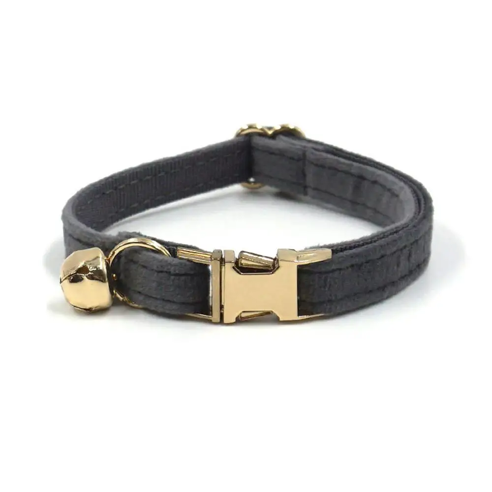 Collar de gato personalizado con campana, placa de identificación personalizada, hebilla de metal de identificación ajustable, collares de gato de terciopelo negro y gris con campana - imagen 2