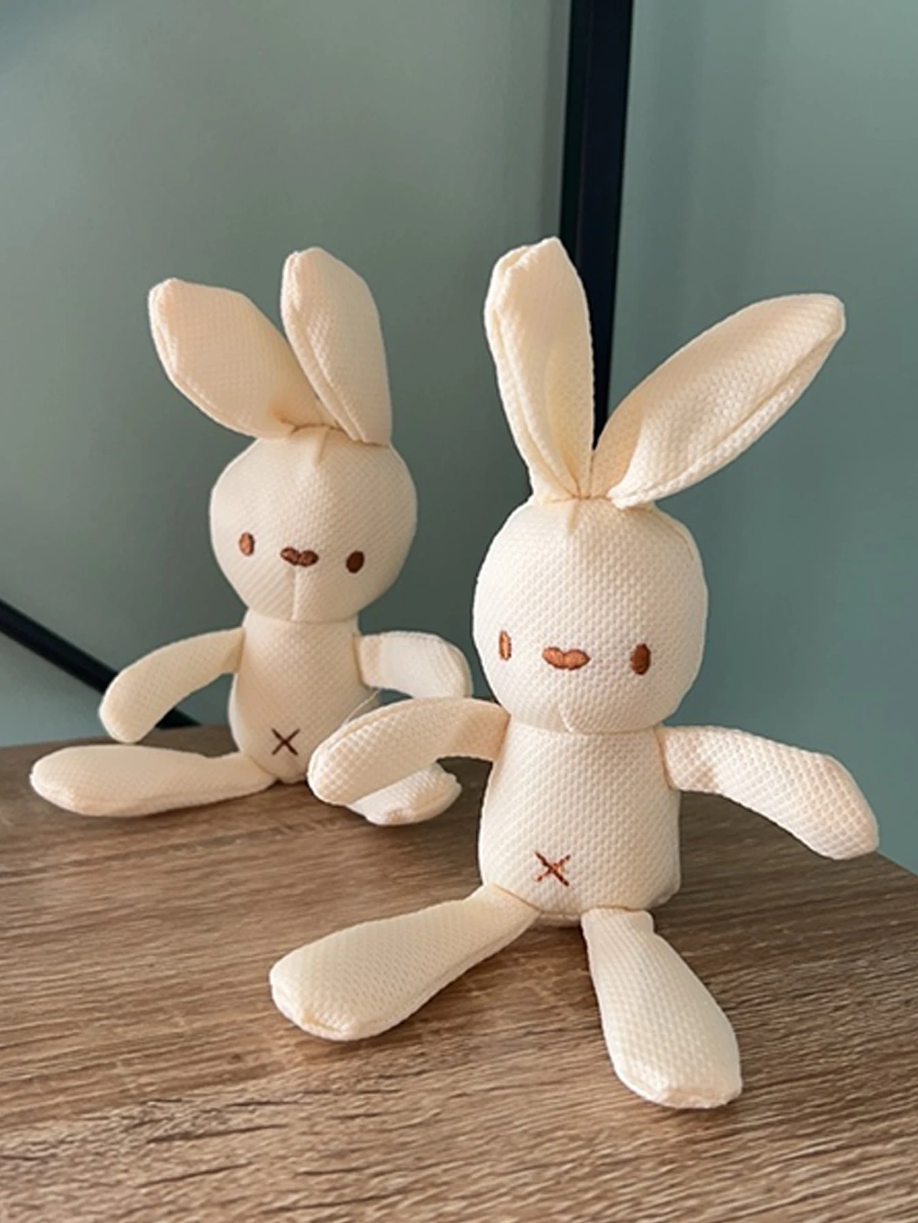 1 rabbit design pet grinding plush toy - Durable rabbit pet plush toy, as a Halloween, Christmas gift - imagen 5