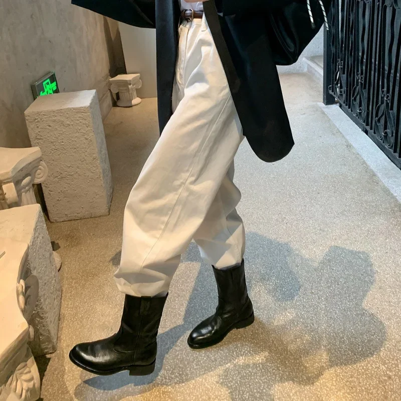 Botas de moto con muesca en V y cabeza redonda puntiaguda para mujer, versión de cuero, botas cortas de vaquero del oeste con tacón grueso - imagen 3