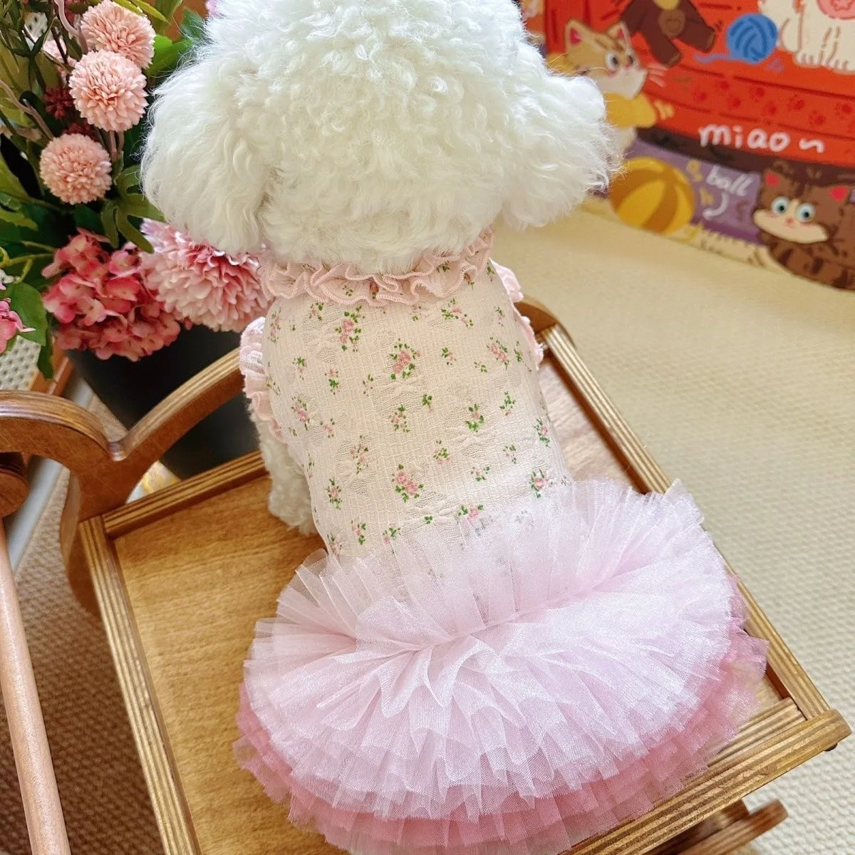 Vestido Floral pequeño de primavera para mascotas, falda abombada de malla empalmada, edición fina, encaje para perro, princesa, gato, camiseta sin mangas, ropa para cachorros - imagen 2