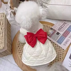 Vestido de invierno con lazo de terciopelo para perros y gatos