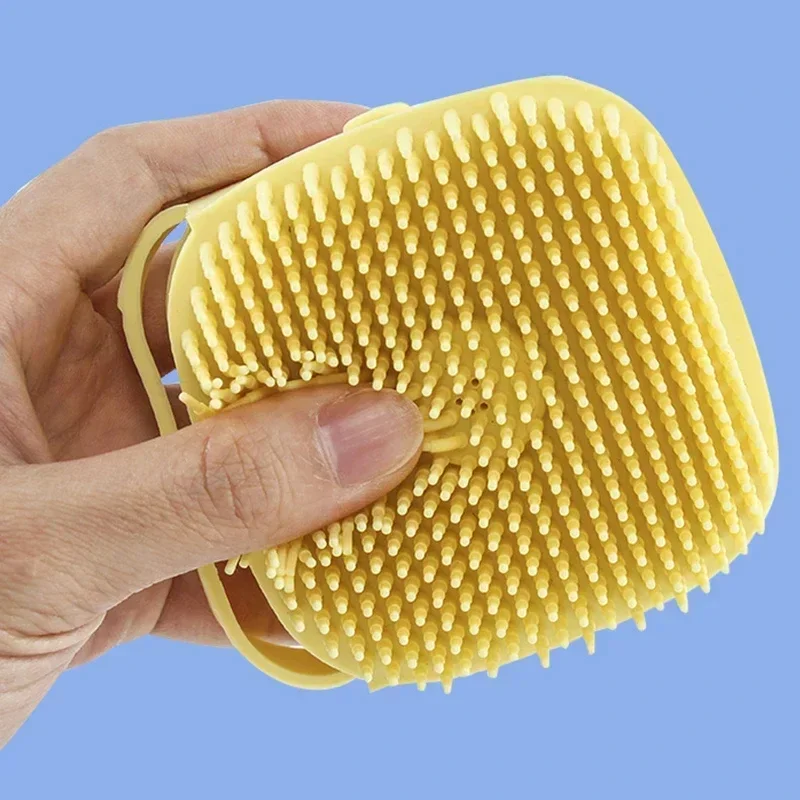 Guante cepillador y bañador de silicona para perros y gatos - imagen 4