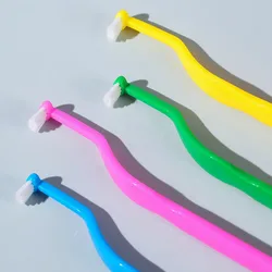 Cepillo dental para perros de cerdas suaves y cabezal mini