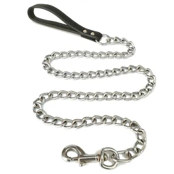 Correa de Metal duradera para perros pequeños y medianos, mango de PU, correa de cadena de hierro de cuero, cadena antimordida, accesorios para perros