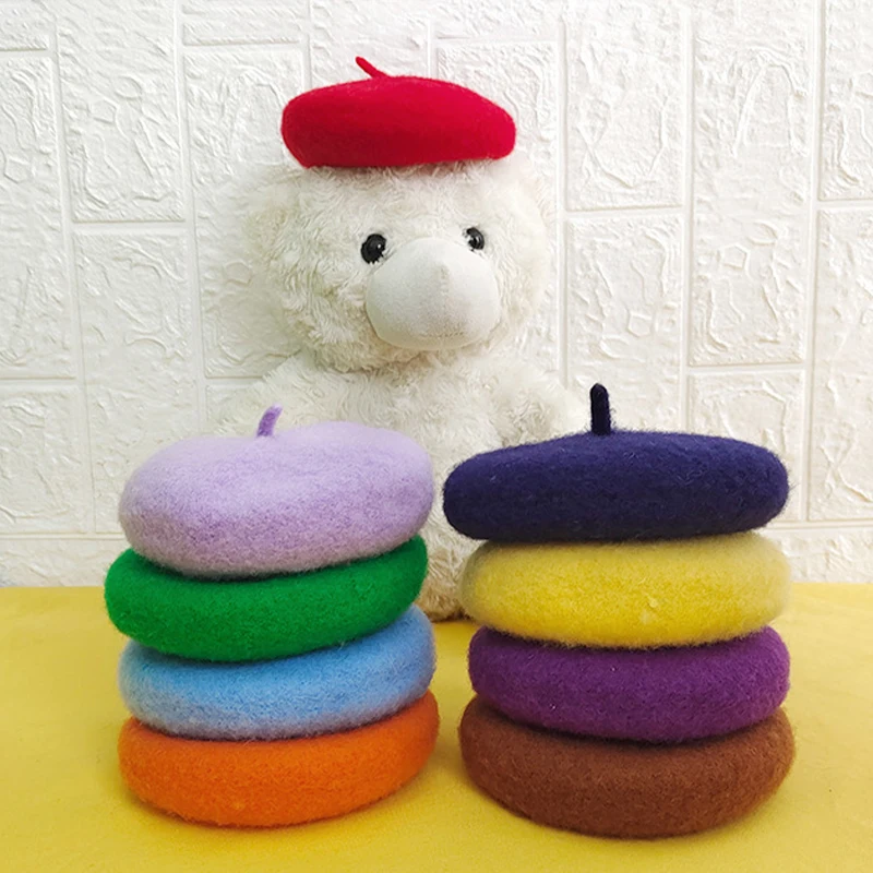 Ins sombrero de lana de pintor para perro y gato, Boina de Color sólido, Mini sombreros de foto decorativos para cachorro, sombrero de diseñador de lujo conmemorativo de Navidad - imagen 3