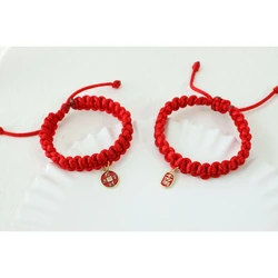 Collar con campana de cuerda tejida roja para perros y gatos