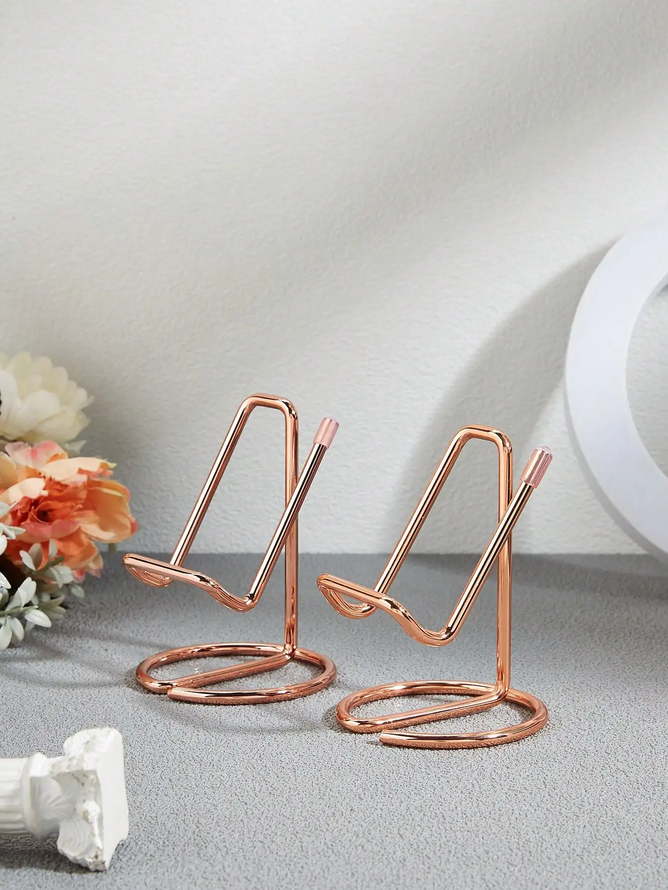 Soporte de escritorio perezoso de Metal minimalista de 1 pieza, soporte Universal para tableta y teléfono - imagen 3