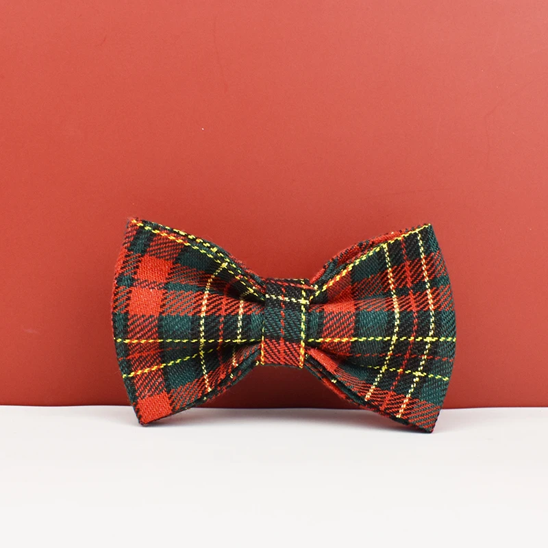 Collar navideño para perro – Personalizado con cuadros rojos - imagen 5