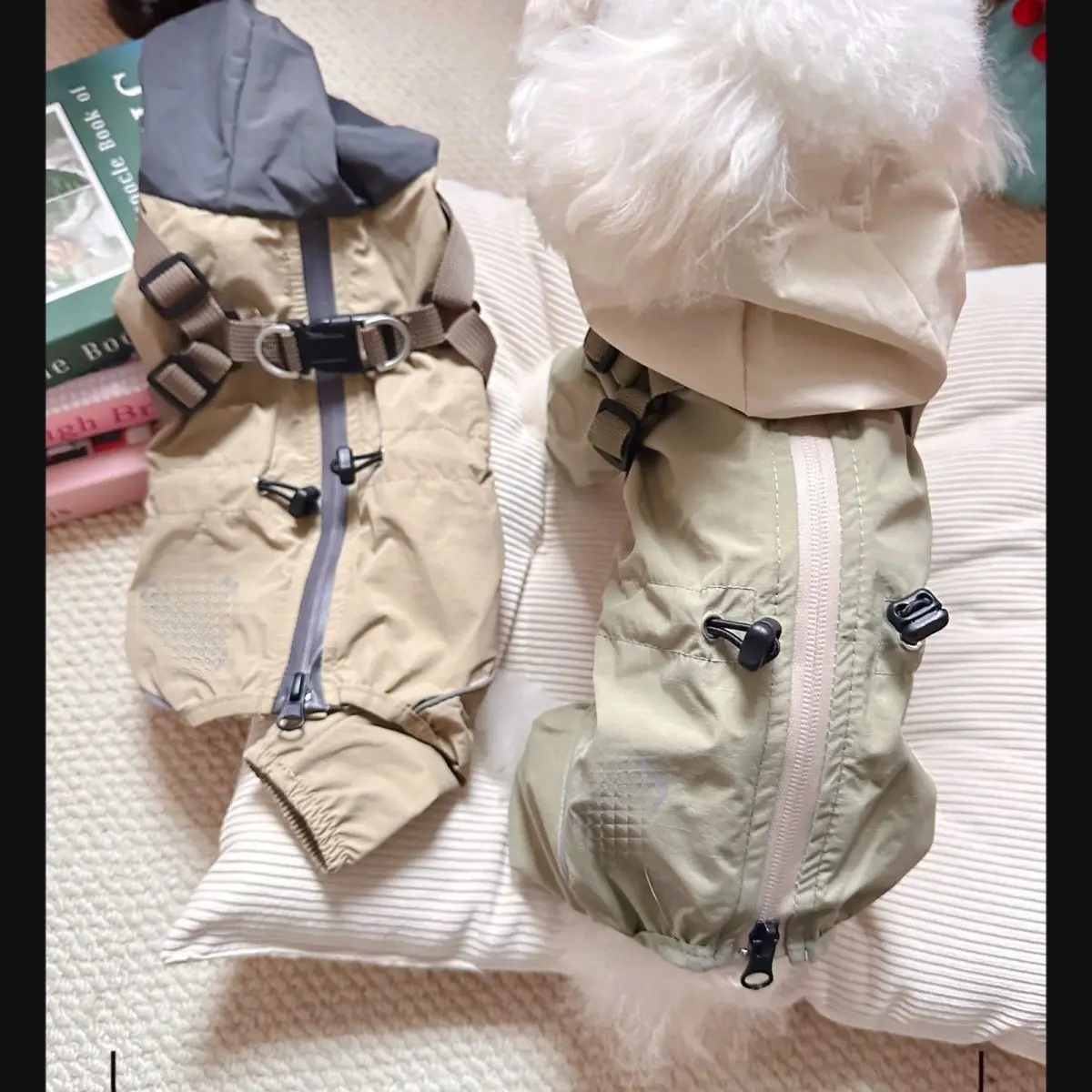 Mono de otoño e invierno para mascotas, bolsa a prueba de viento, pantalones pequeños de cuatro patas para el vientre, chaqueta para exteriores para mascotas, ropa para cachorros pequeños - imagen 2