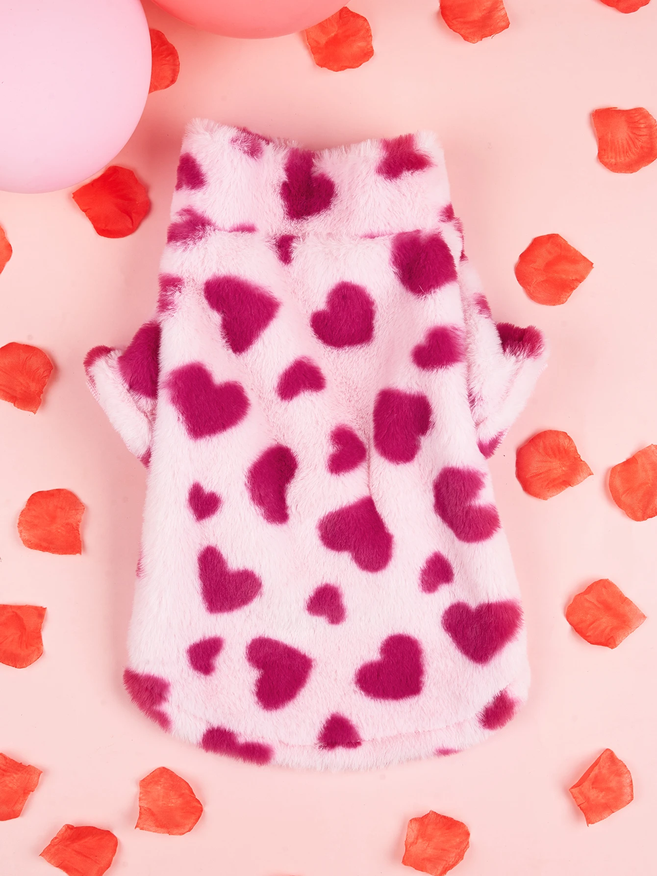 Chaqueta de invierno muy suave y cálida para perro, ropa de felpa con estampado de corazón para vacaciones de San Valentín, Sudadera con capucha para perro en clima frío - imagen 3