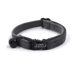 Collar con cascabel y placa identificadora para gato – Felpa negra y gris