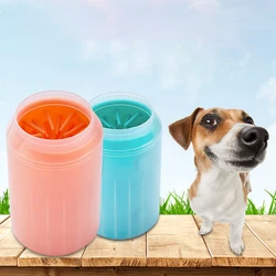 Limpiador de patas para perro con peine silicona y toalla incorporada