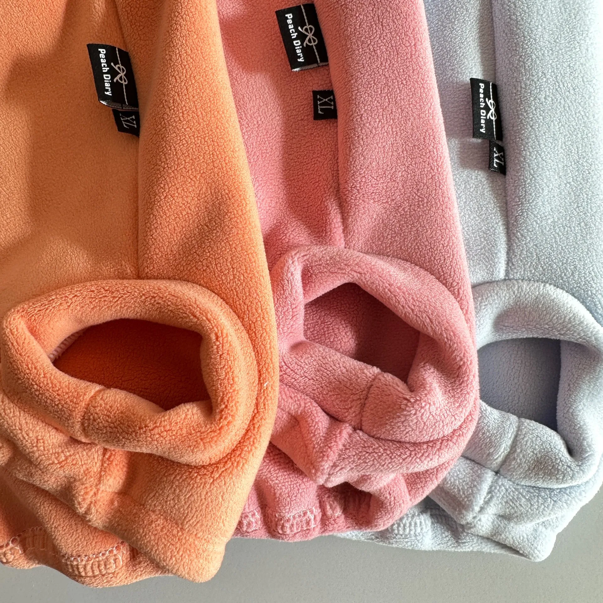 Cálido suéter de manga corta de 4 patas para Sphynx Cat Abrigo rosa de vellón grueso de invierno para Devon Rex Pijama dulce para gata - imagen 4