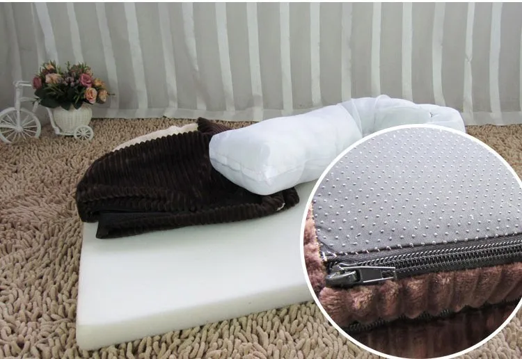 3044654732_916446139