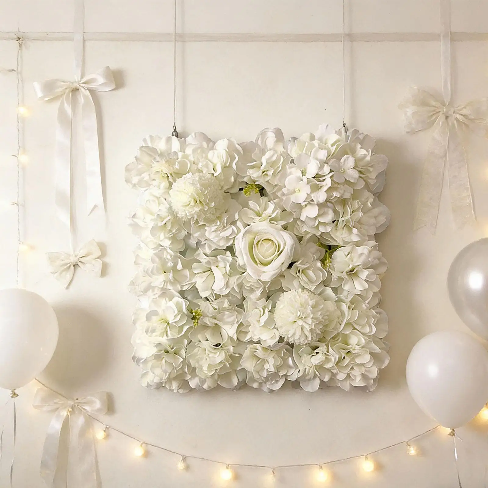 Fondo seda con rosas artificiales para fotos de gatos y perros