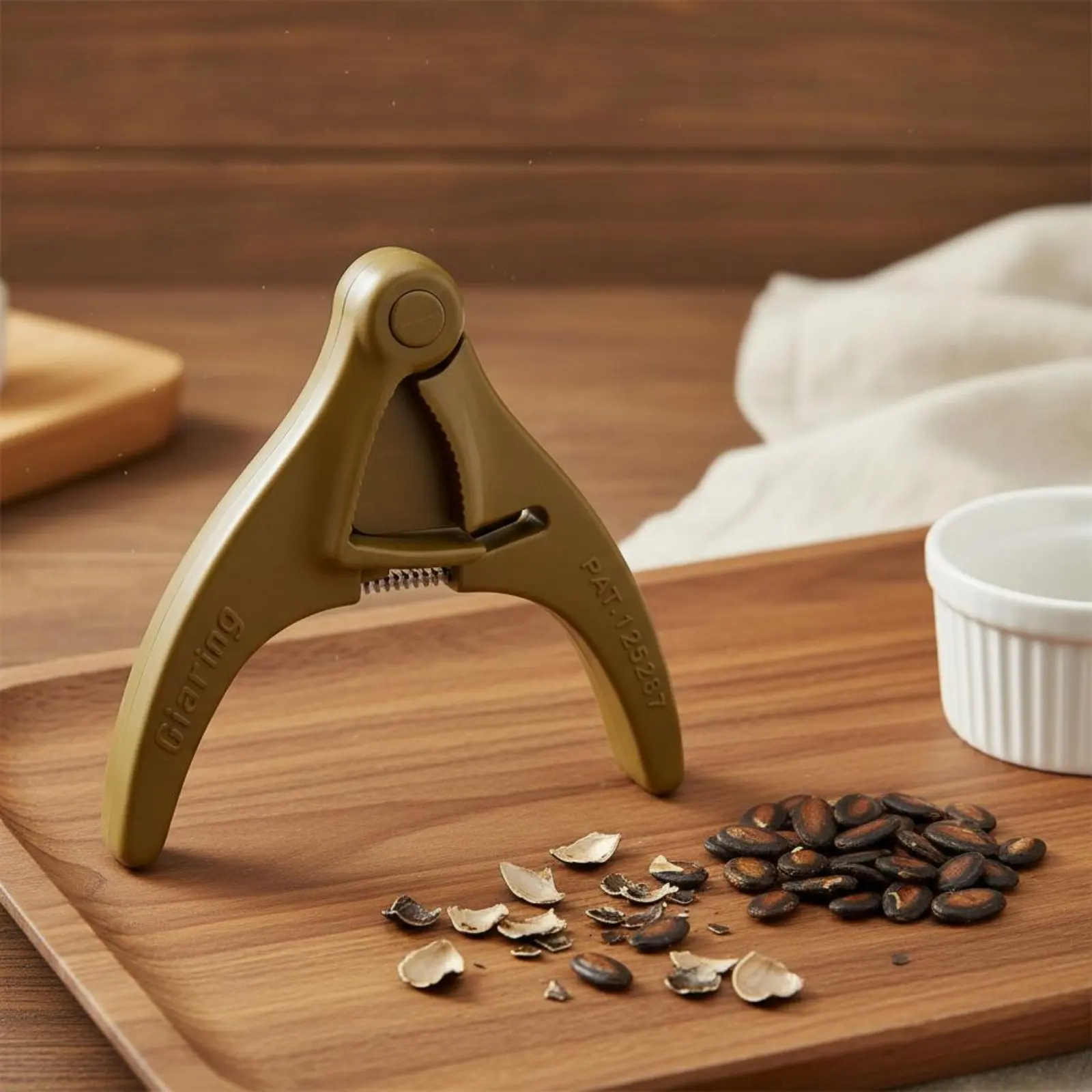 Ajustable abridor higiénico de semillas, nueces para gatos y perros - imagen 2