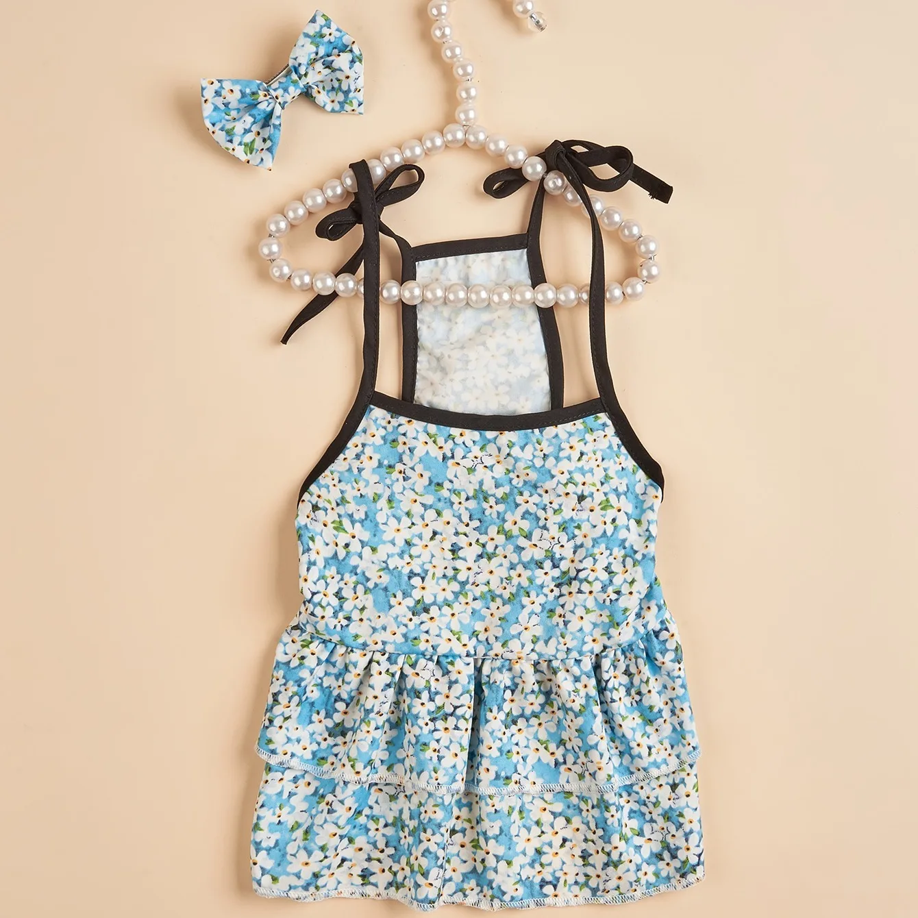 Lindo conjunto de vestido para cachorro, estampado floral azul y accesorio para el cabello con lazo, falda con volantes, ropa dulce para mascotas, ropa diaria para mascotas, disfraz adorable - imagen 3