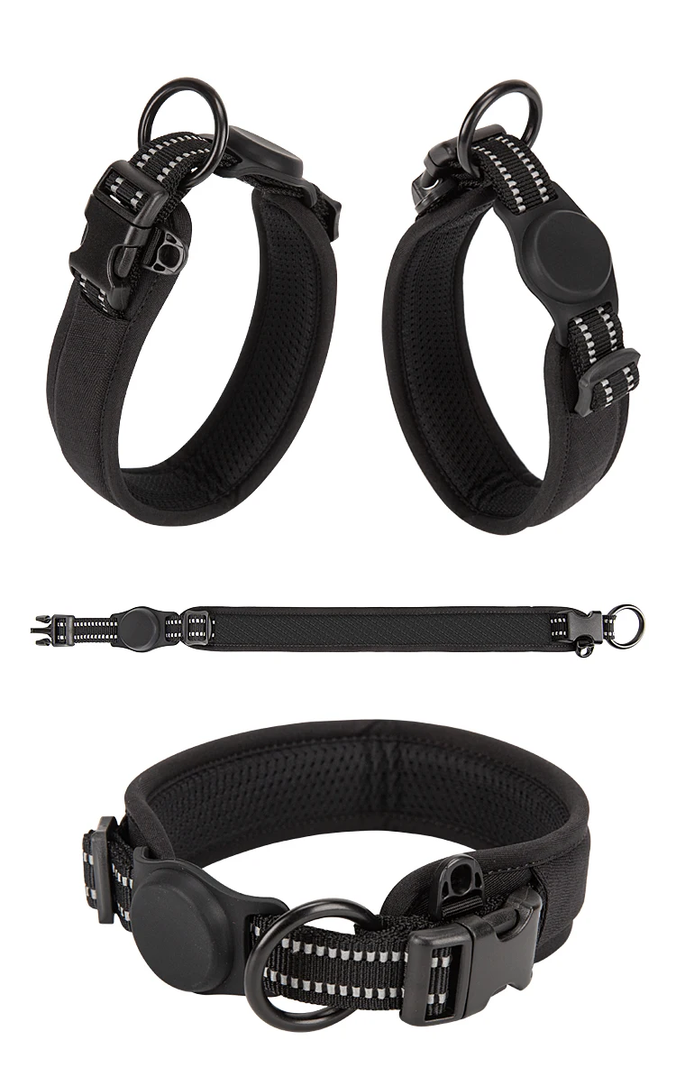 Una correa negra con un anillo de metal en el extremo