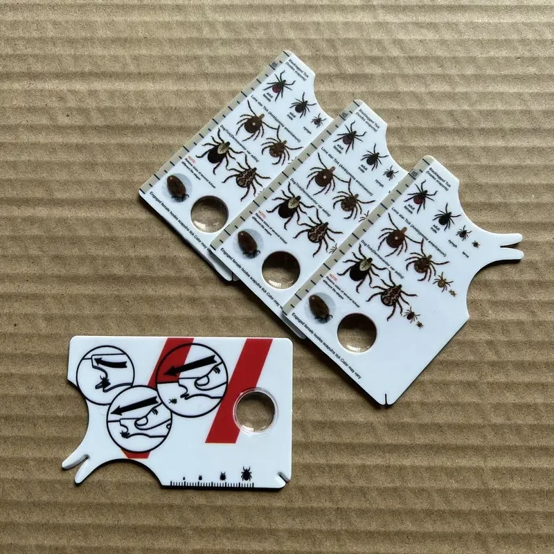 Tarjeta de garrapatas con lupa permite una fácil extracción de garrapatas, eliminador de garrapatas para perros y gatos con práctico tamaño de bolsillo 8,5x5,4x0,1 cm - imagen 4