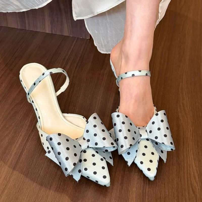 Sandalias de tacón alto con mariposa – Lujo y elegancia para mujer en verano - imagen 2
