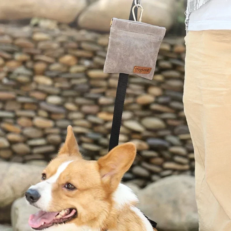 Bolsillo para aperitivos para perros que camina con mosquetón, bolsa para golosinas para mascotas manos libres, bolsa de almacenamiento, bolsa de entrenamiento para cachorros y perros, recompensa de comida - imagen 2