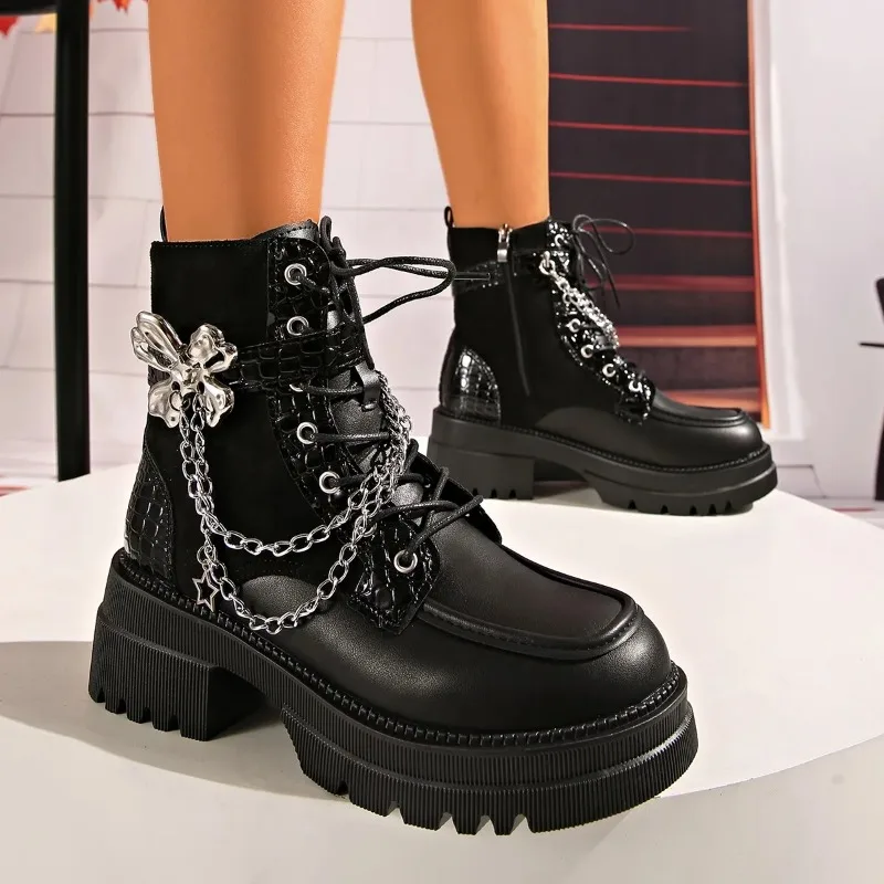 Y2K-Botines de plataforma con decoración de Metal para Mujer, zapatos góticos Punk negros con cremallera lateral, tacones gruesos, Botas cortas para Mujer