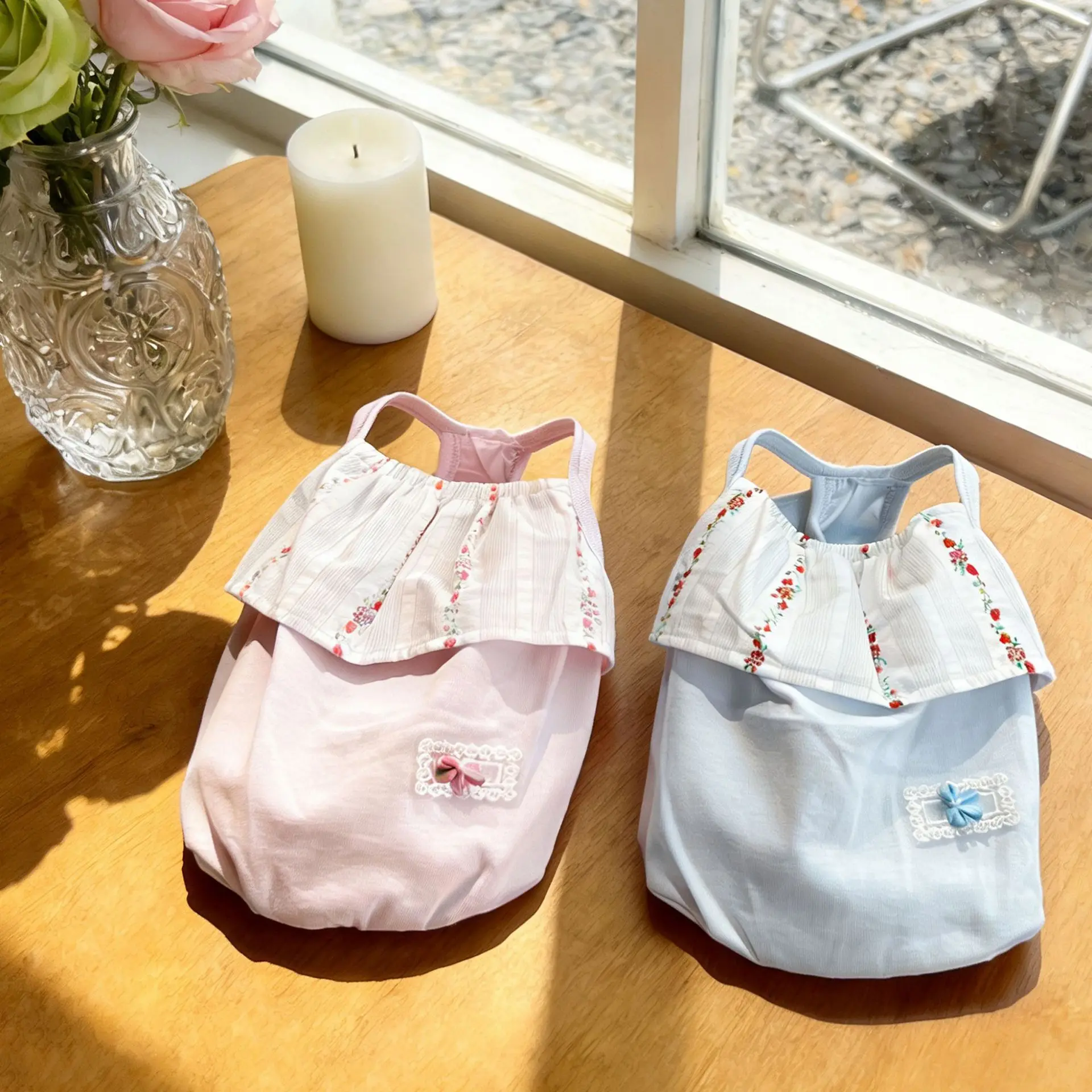 Falda con tirantes para perros pequeños – Ropa cómoda de verano para cachorros - imagen 2