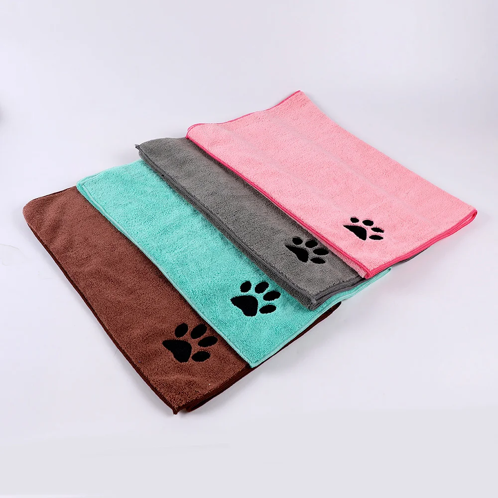 Toalla absorbente específica para mascotas: Toalla de baño de secado rápido para perros y gatos, toalla de microfibra suave con patrones bordados, - imagen 2