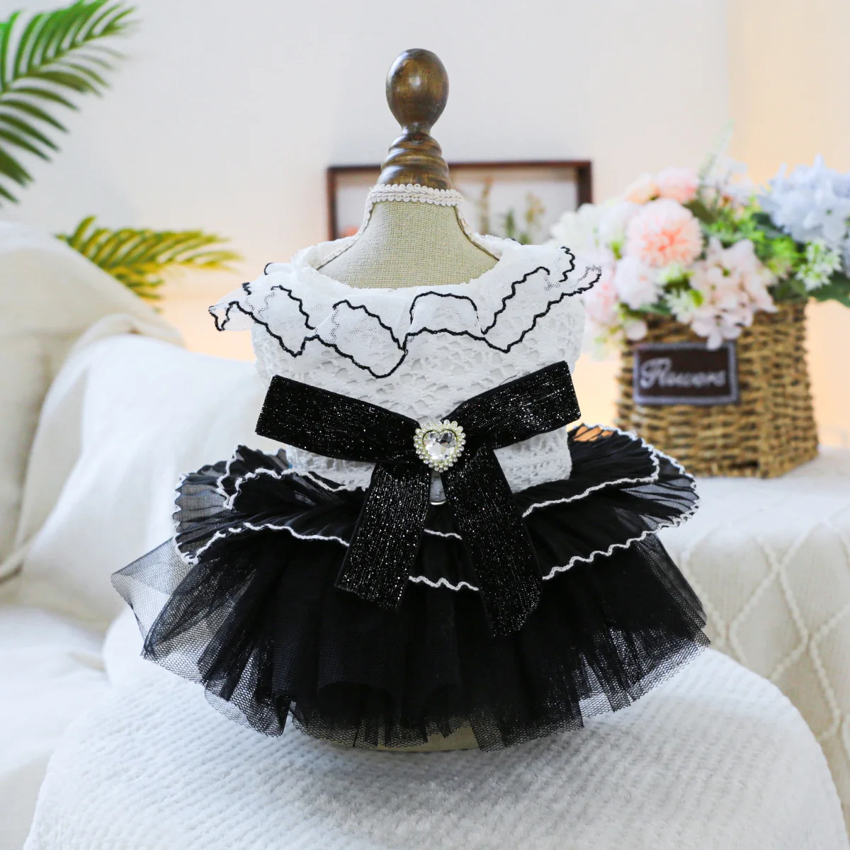 Falda abombada de malla para mascotas, vestido de boda suave y bonito a la moda para perros y gatos, vestidos para perros pequeños, ropa para cachorros - imagen 4