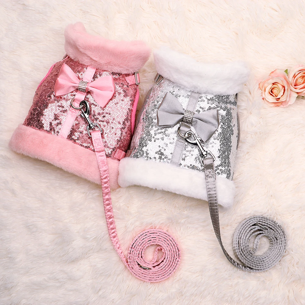 Conjunto de correa de arnés para perro de invierno, arneses cálidos para cachorros y gatos con Cuello de piel, chalecos con lentejuelas ostentosas para mascotas, accesorios con lazo para perros y gatos - imagen 3