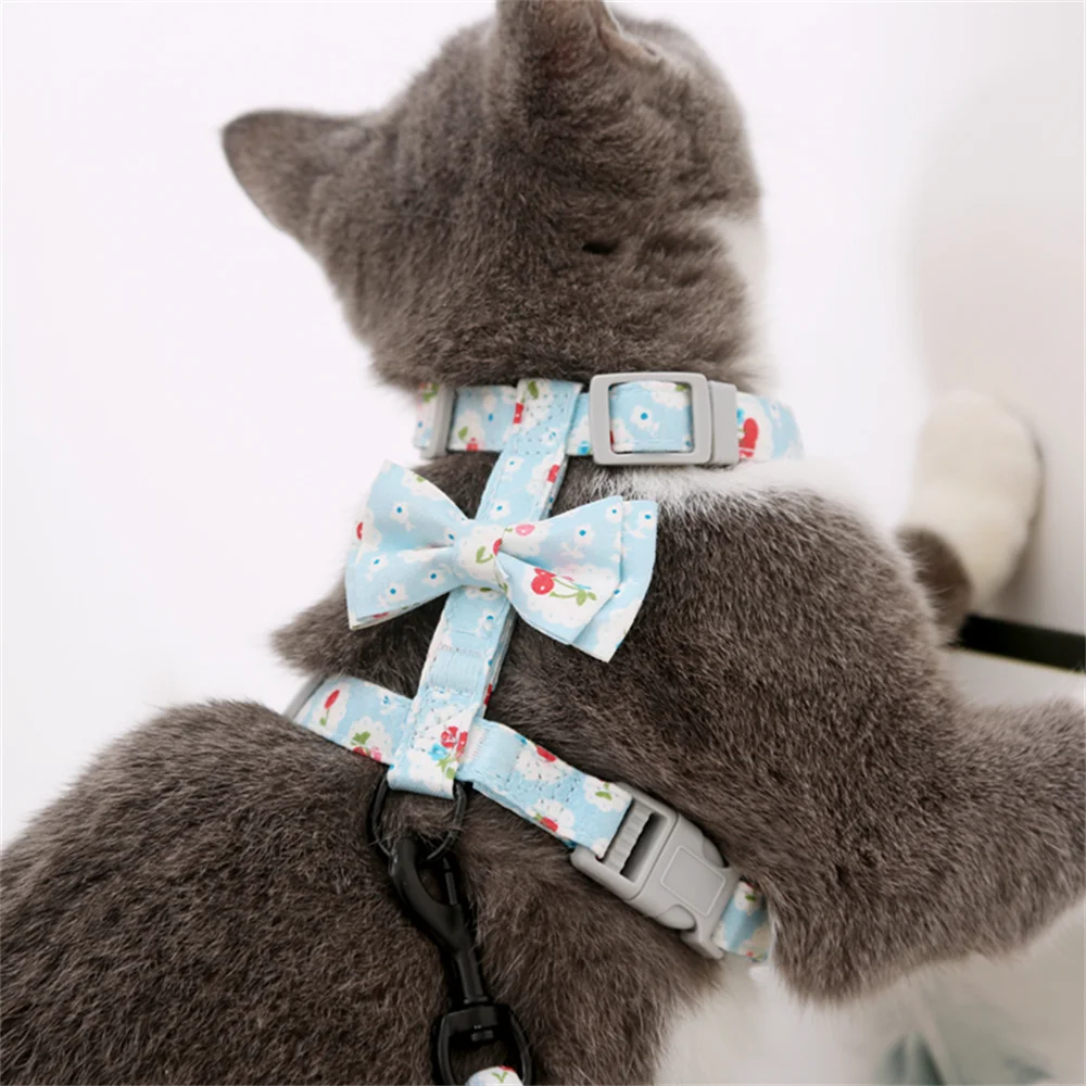 Juego de arnés y correa con estampado de flores para mascotas, accesorios ajustables con lazo para perros pequeños, gatos y gatitos - imagen 5