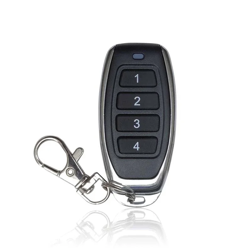 Control remoto FD mostrando su diseño ergonómico