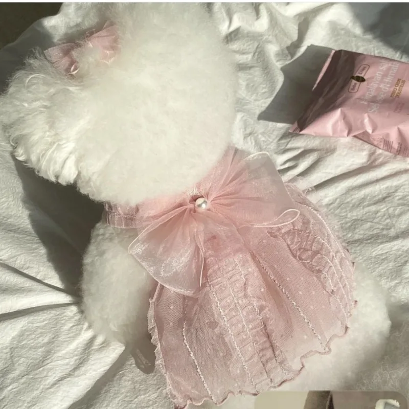 Vestido de boda para mascotas, falda con lazo de verano, falda con pastel de manga voladora para gatos, Top Schnauzer de peluche con arnés para perros, ropa para perros pequeños - imagen 4