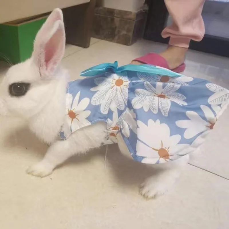 Ropa con estampado bonito de conejo, vestidos de verano para mascotas con lazo para gatos, conejos, ropa para animales pequeños, vestido de conejito, suministros para mascotas - imagen 4